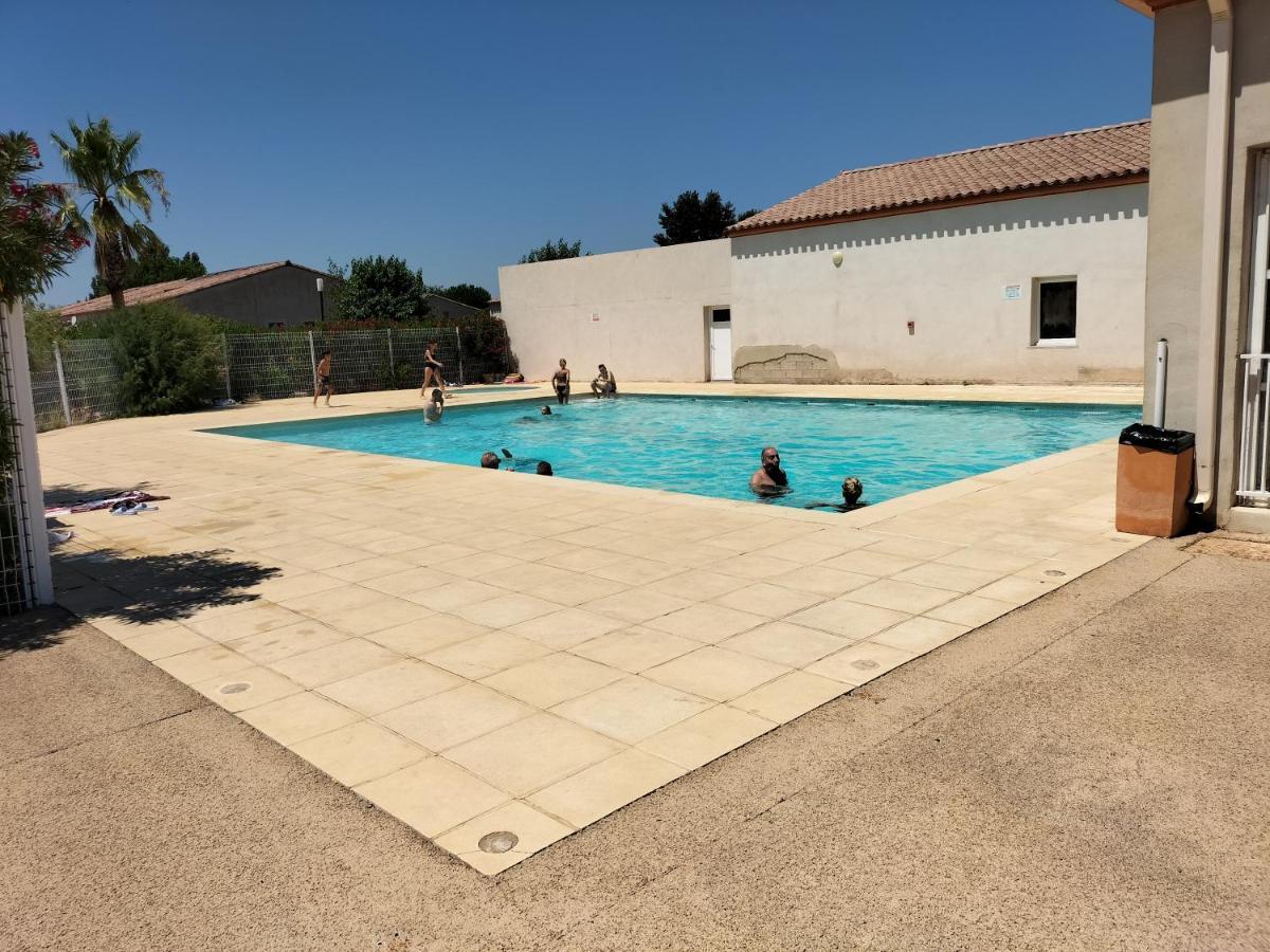 Maison Dans Une Residence De Vacances Галарг-льо-Монтю Екстериор снимка