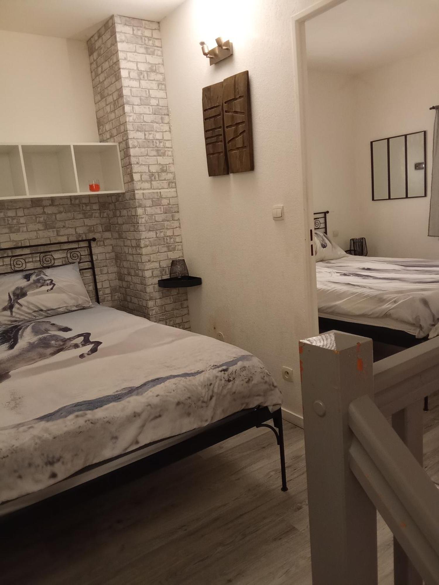 Maison Dans Une Residence De Vacances Галарг-льо-Монтю Екстериор снимка